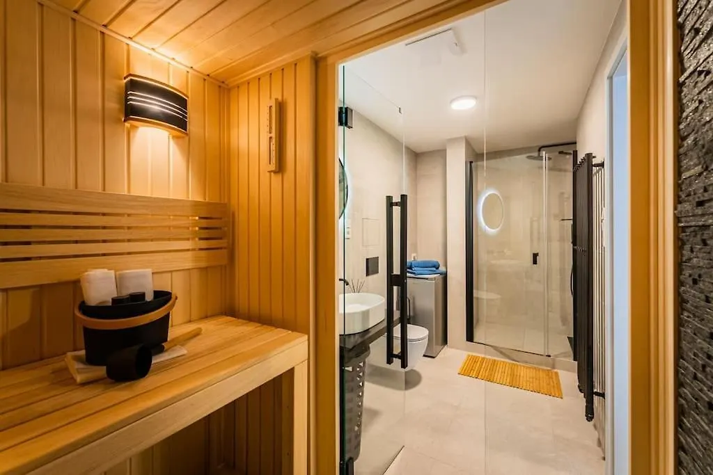 Romantic Wellness Apartment Prag