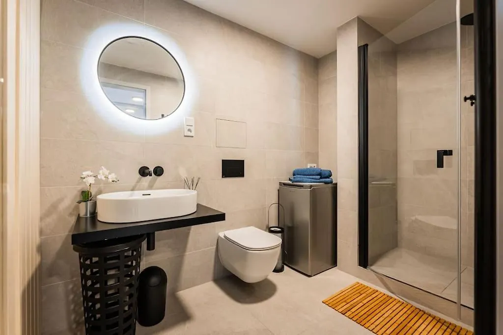 Romantic Wellness Apartment Prag